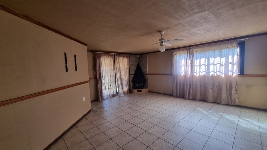 3 Bedroom Property for Sale in Doringkruin North West